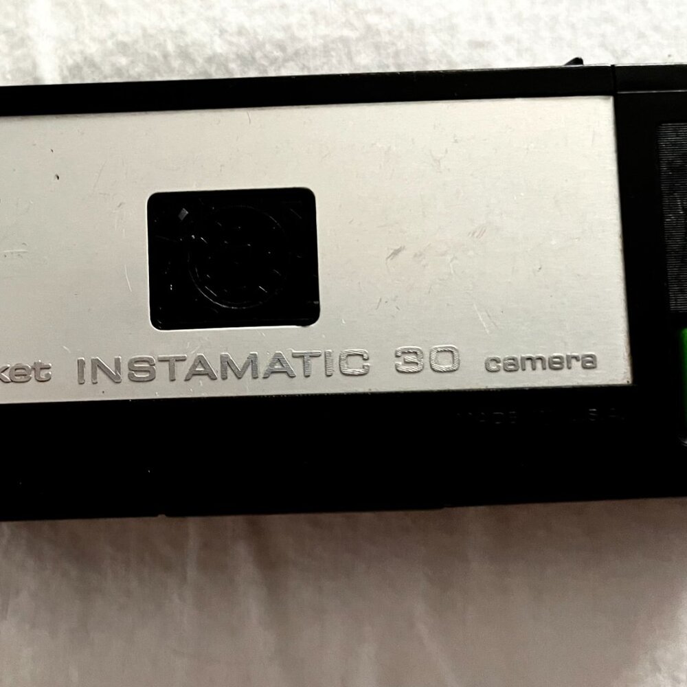Vintage 1970’s ‘Pocket Instamatic 30 Camera’ 110 Film** UNTESTED - Picture 8 of 8